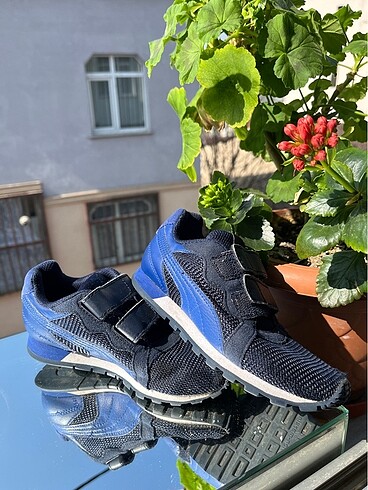 Puma yemi sezon spor ayakkabı