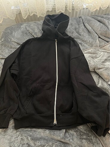 siyah sweatshirt
