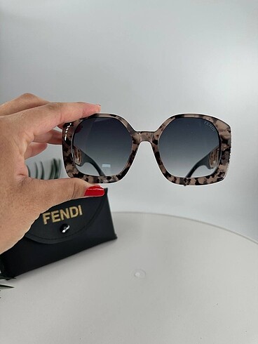 Fendi Gözlük