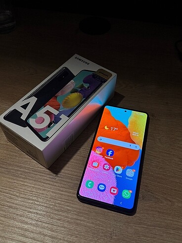 Samsung Galaxy A51 Lacivert