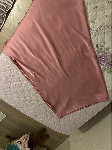 Zara Zara pembe saten etek ????