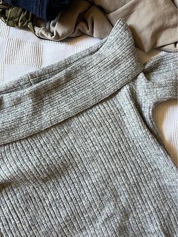 H&M madonna yaka kazak