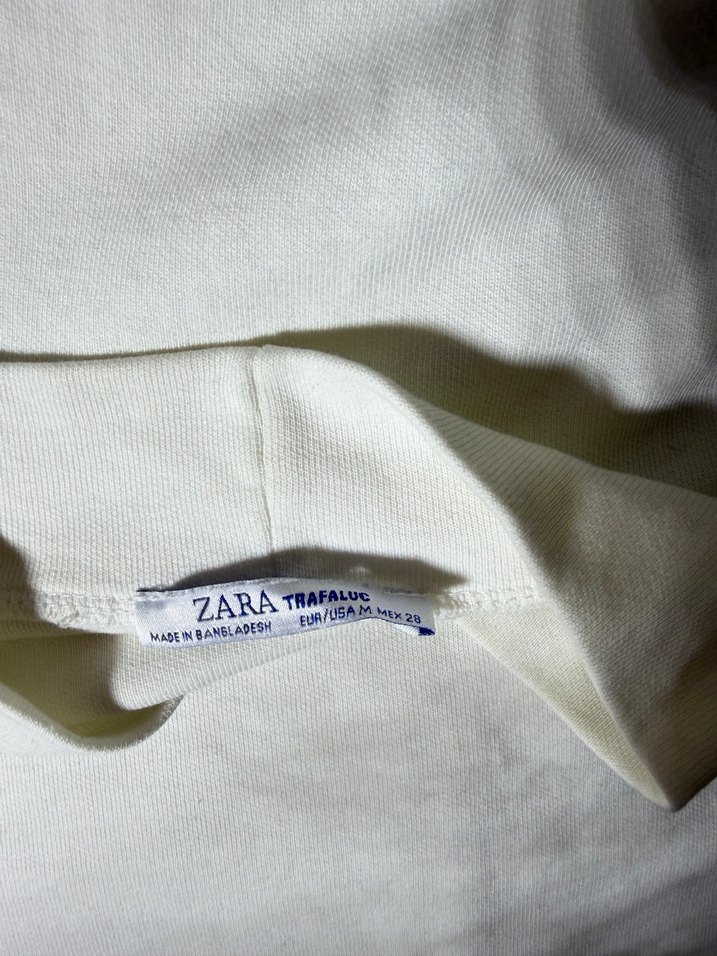 Zara TRF Yan Dekolteli Ekru Tişört  - Görsel 2