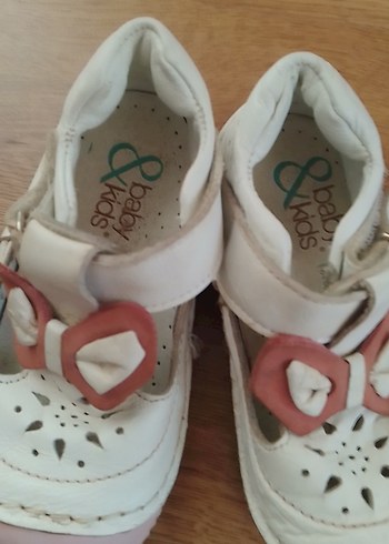 Kız Bebek Beyaz Tokalı İlk Adım Ayakkabısı - Görsel 2