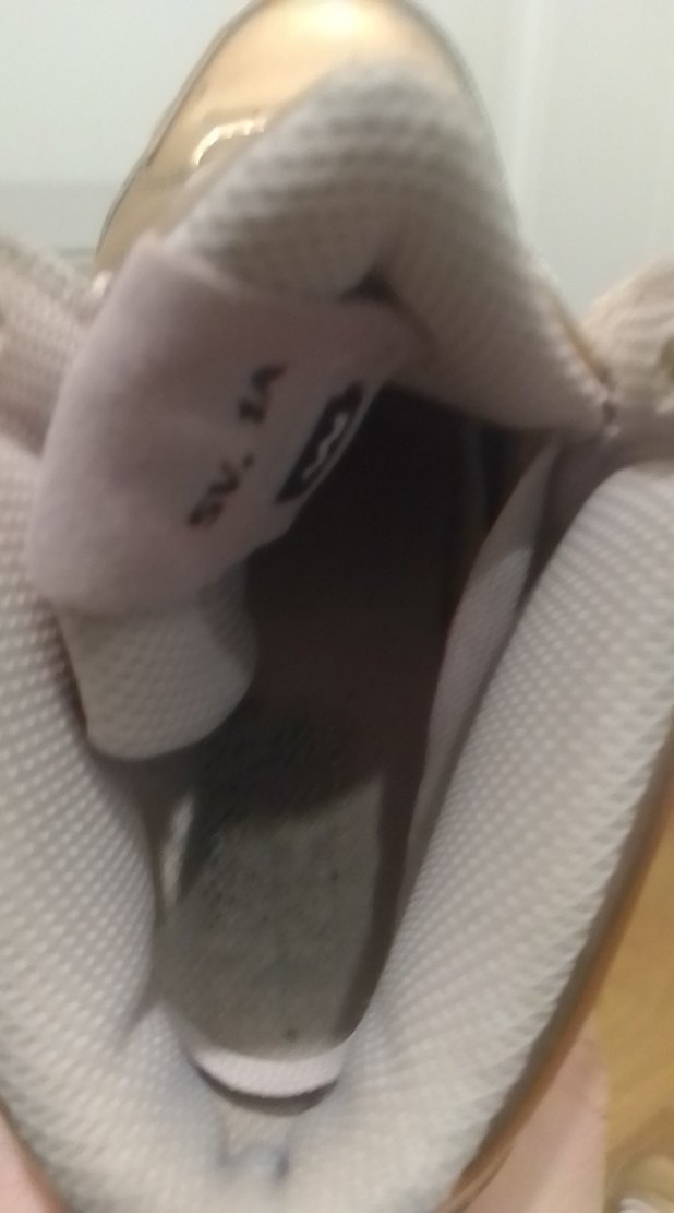 Bej Parlak Metalik çocuk spor ayakkabı - Görsel 4