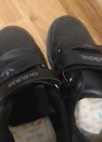 Erkek Çocuk Siyah Adidas Spor Ayakkabı - Görsel 4