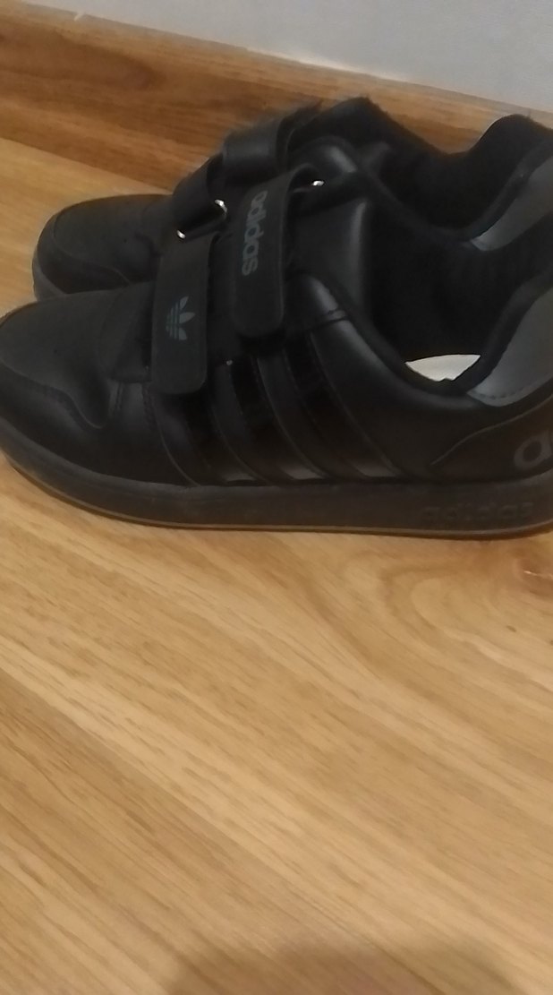 Erkek Çocuk Siyah Adidas Spor Ayakkabı - Görsel 2