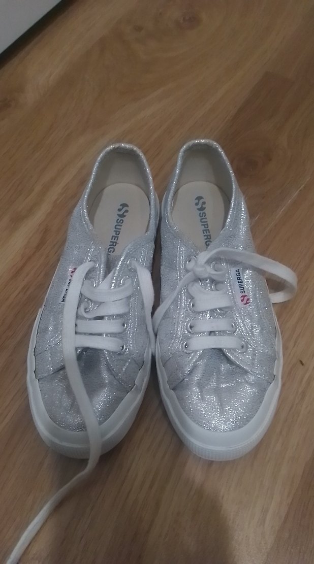 Beyaz Parlak Simli Kadın Spor Ayakkabı - Görsel 2