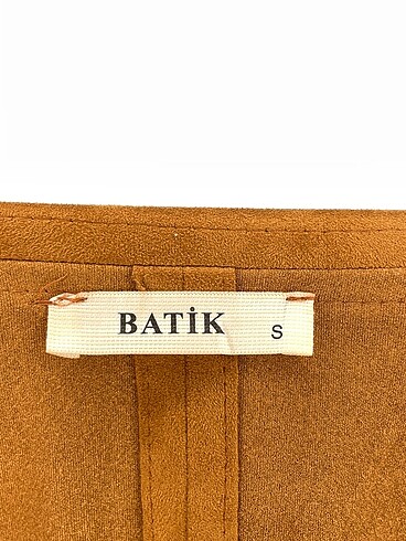 s Beden kahverengi Renk Batik Trenchcoat %70 İndirimli.