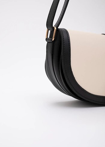 Kilit detaylı Beyaz Deri Kadın Çanta - Görsel 4