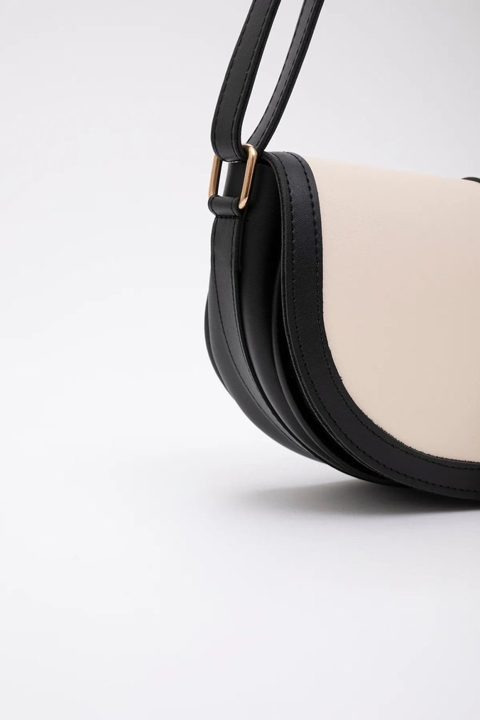 Kilit detaylı Beyaz Deri Kadın Çanta - Görsel 4