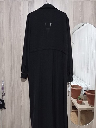 Siyah ipliklikli trençkot - Görsel 3