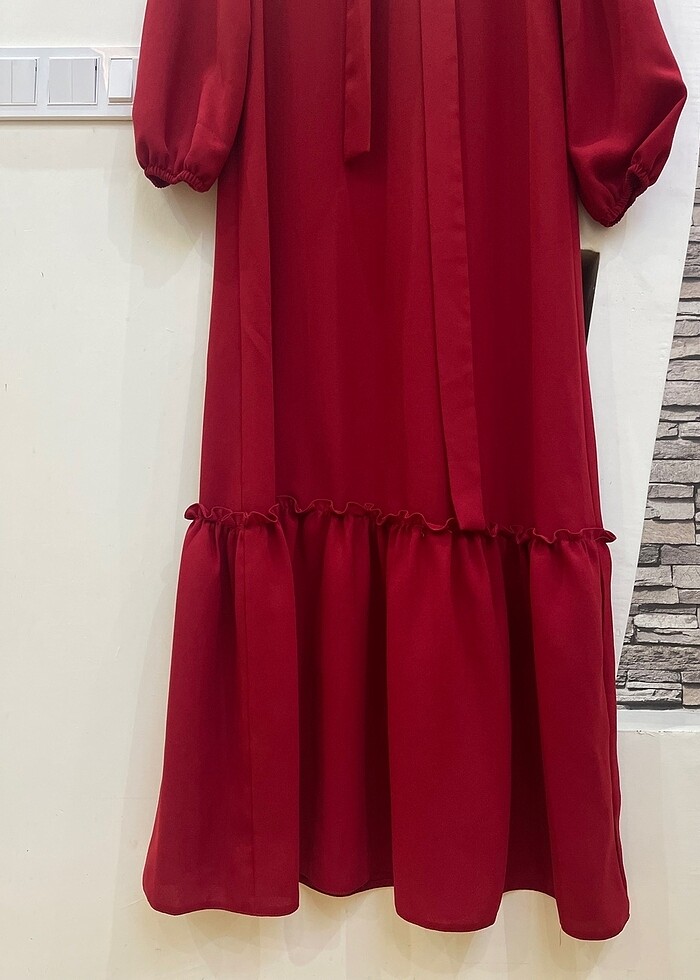 Tiril tiril hakiki krep kumaş elbise - Görsel 3