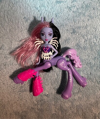 Monster High Fright-Mares Aery Evenfall