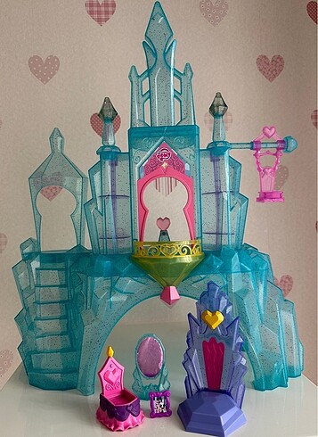 MyLittlePony Kristal İmparatorluk Şatosu