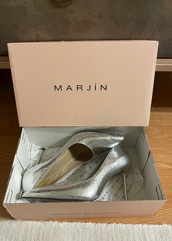 Marjin Gümüş Yılan Desenli İnce Topuklu - Görsel 4