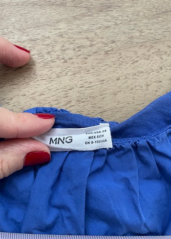 MANGO Kadın Mavi Firfirli Kolsuz Bluz - Görsel 10