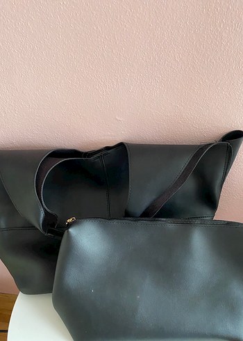 Minimalist Siyah Deri Kadın Çanta - Görsel 3