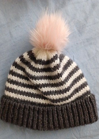 Kadın Gri Çizgili Ponponlu Örgü Bere - Görsel 4