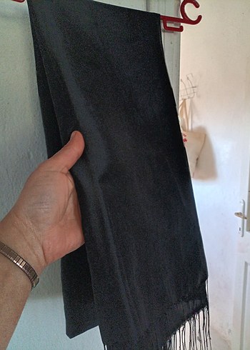Saten Görünümlü Siyah şal - Görsel 4