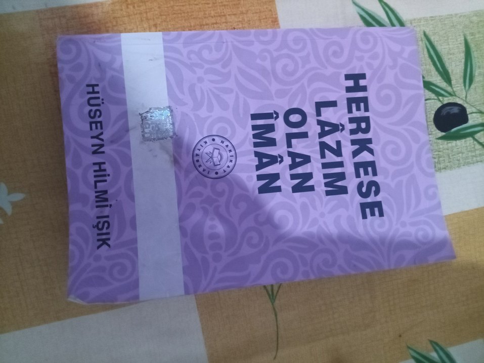 Herkese Lazım Olan İman - Şiir Kitabı - Görsel 2