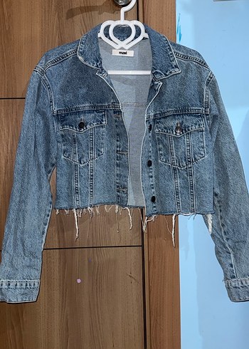 MAVİ MARKA KOT CEKET Crop model