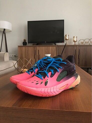 Under Armour Hovr 3 Basketbol Ayakkabısı