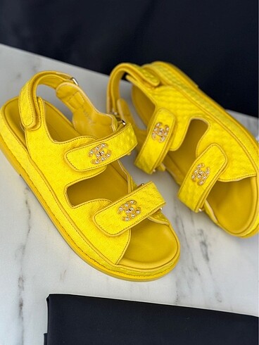 Chanel Chanel sandalet