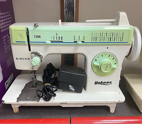 Singer yoknaz 1298