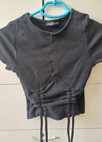 m Beden Siyah crop tisort 