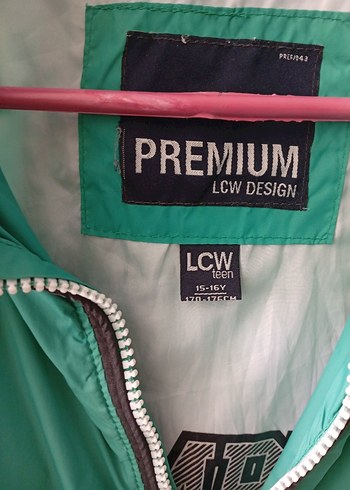 Erkek kadın farketmez Yeşil Fermuarlı Midi Yağmurluk - Görsel 4