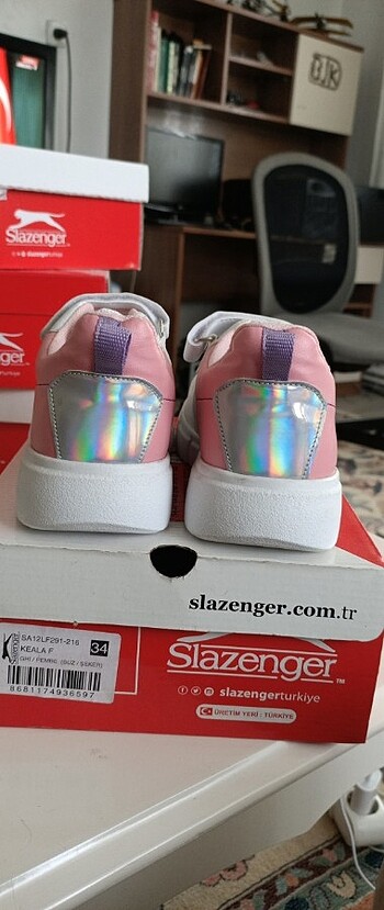 35 Beden pembe Renk Orjinal Slazenger Çocuk ayakkabısı 