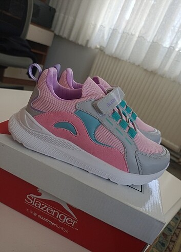 32 Beden Slazenger Çocuk ayakkabısı 