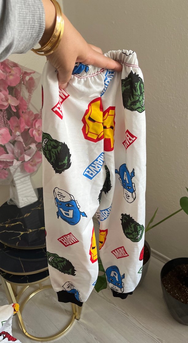 Marvel Baskılı Gri Kapüşonlu Erkek Eşofman Altı - Görsel 3