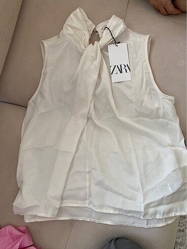 ZARA İPEK GÖMLEK