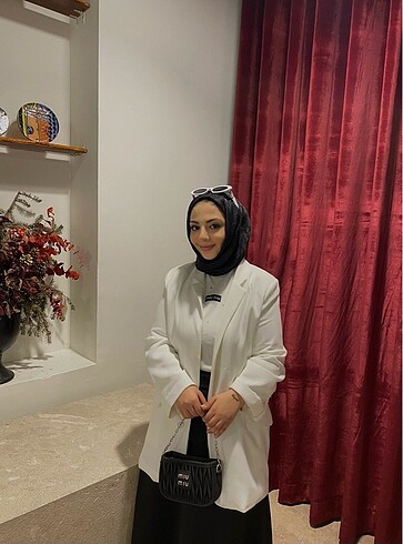Zara Beyaz blazer ceket