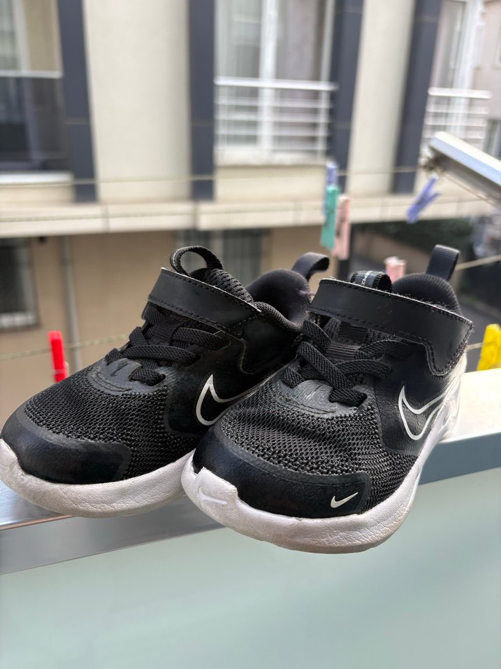 Erkek Çocuk Siyah Spor Ayakkabı - Görsel 2