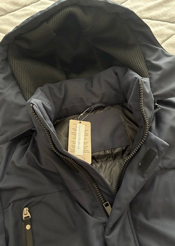 Erkek Kapüşonlu Fermuarlı Mont - Görsel 2