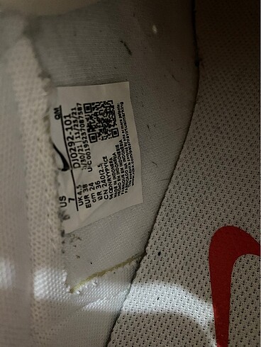 38 Beden beyaz Renk Nike blazer