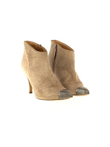 Zara Zara Bot %70 İndirimli.