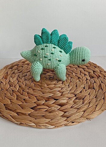  Beden Renk Amigurumi dinozor 