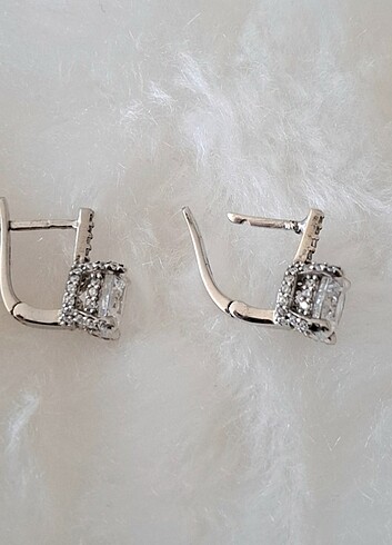 SWAROVSKİ TEK TAŞ GÜMÜŞ KÜPE 