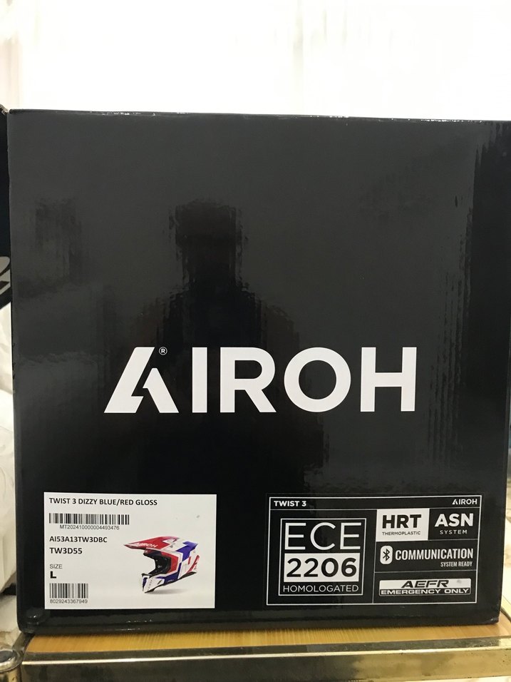 AİROH TWIST 3 RED KROSS KASKI SIFIR ETİKETLİ L BEDEN - Görsel 4