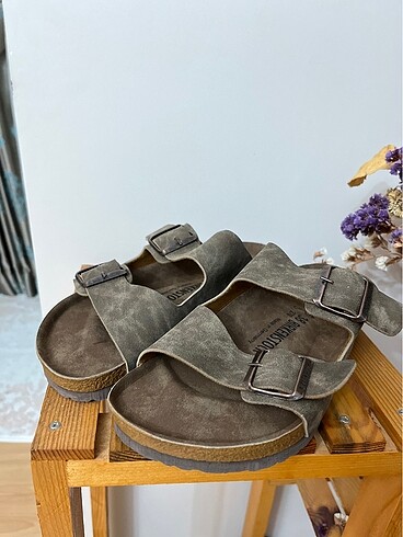 Birkenstock Kahve rengi / iki tokalı