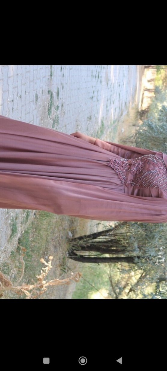 Bordo Nakışlı Uzun Kadın Abiye Elbise - Görsel 3