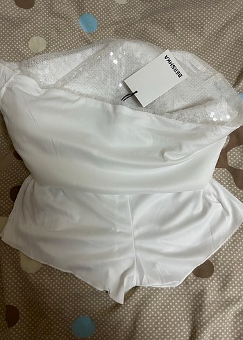 Bershka pullu mini etek m beden etiketli - Görsel 5