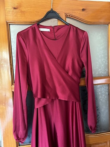 Bordo tesettür abiye