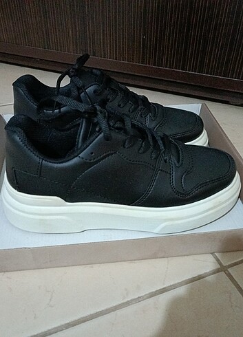 37 Beden siyah Renk Manuka Kadın Sneaker Ayakkabı