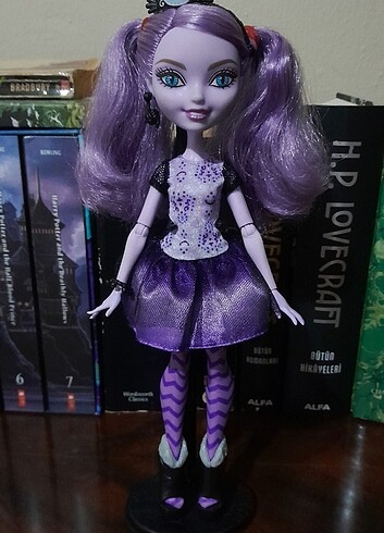Kitty Cheshire Basic