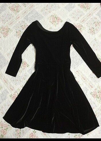 Kadife Elbise - Görsel 4